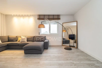 Moradia T4 para Venda em Seixal, Arrentela e Aldeia de Paio Pires