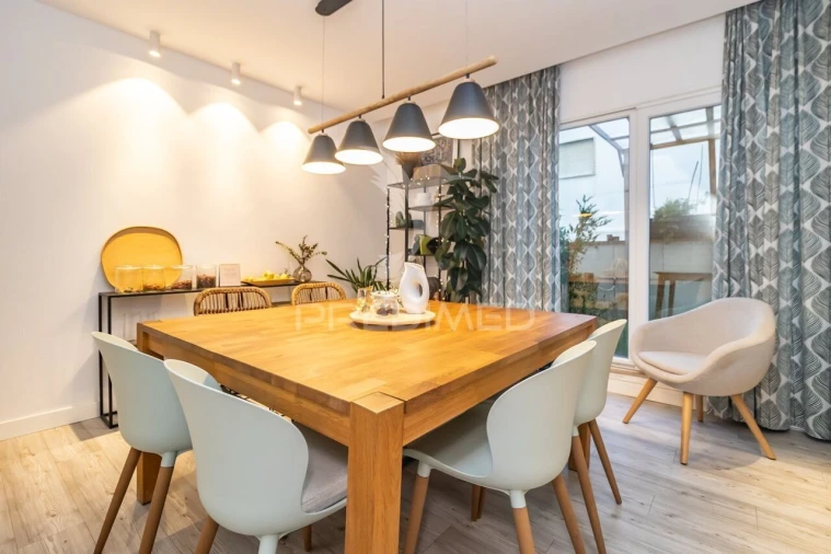 Moradia T4 para Venda em Seixal, Arrentela e Aldeia de Paio Pires Foto 24