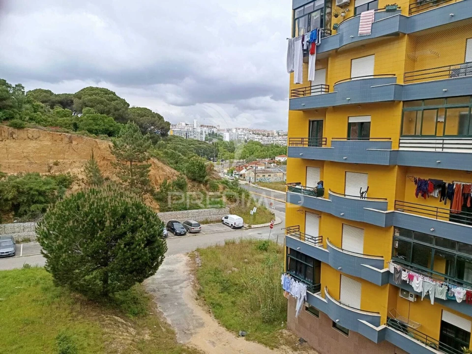 Apartamento T3 para Venda em Laranjeiro e Feijó Foto 17