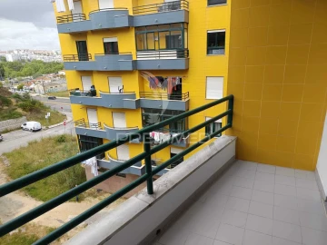 Apartamento T3 para Venda em Laranjeiro e Feijó