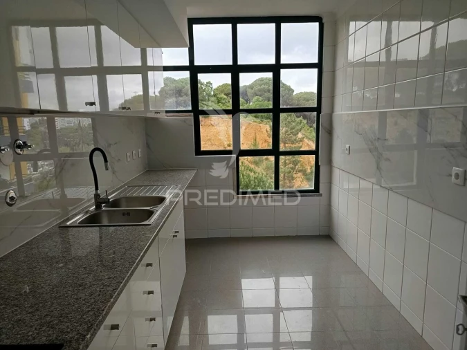 Apartamento T3 para Venda em Laranjeiro e Feijó Foto 8