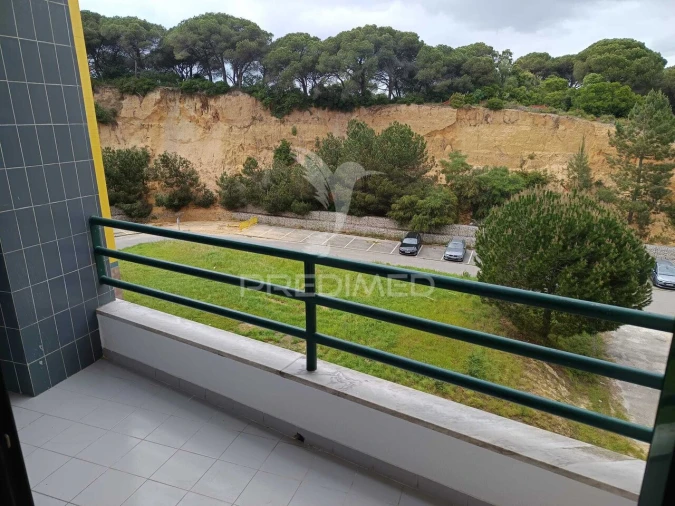Apartamento T3 para Venda em Laranjeiro e Feijó Foto 6