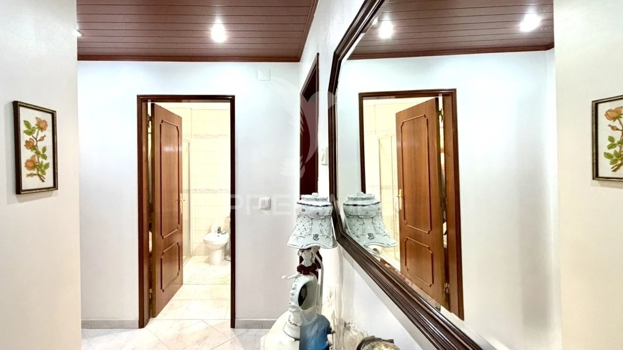 Apartamento T2 para Venda em Quinta do Conde Foto 20