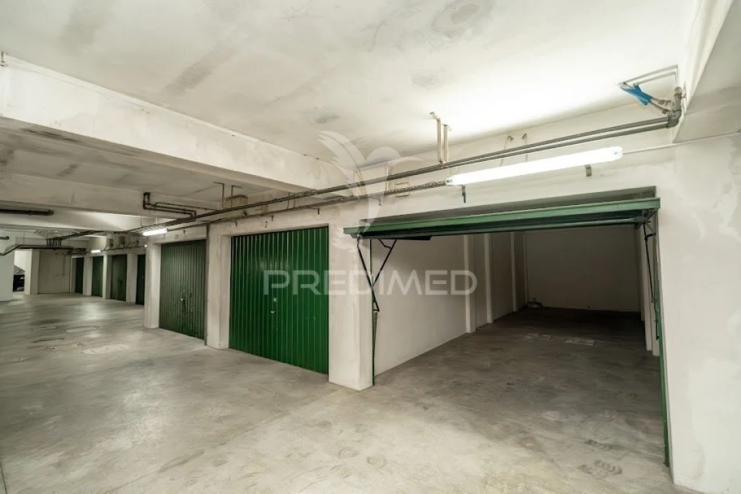 Apartamento T1 para Venda em Marinha Grande Foto 22