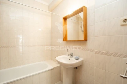 Apartamento T1 para Venda em Marinha Grande