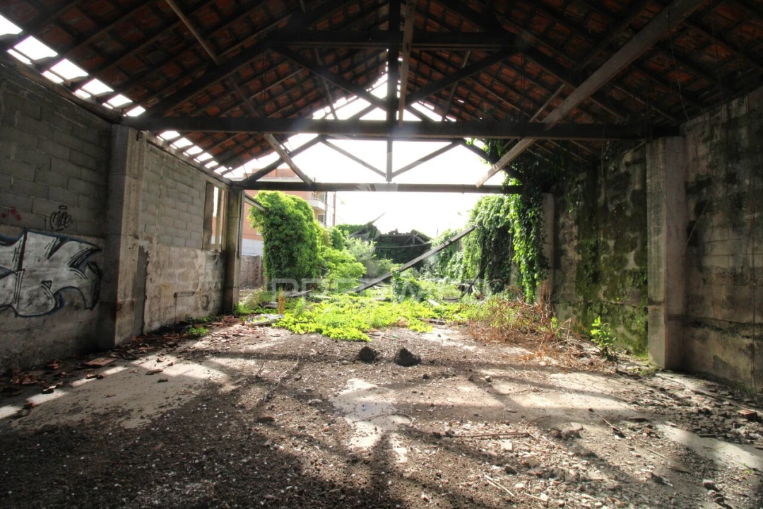 Armazém para Venda em Coronado (São Romão e São Mamede) Foto 9