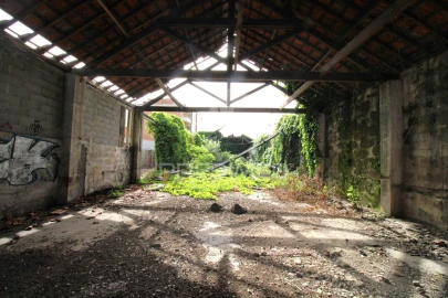 Armazém para Venda em Coronado (São Romão e São Mamede)