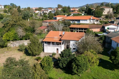 Moradia T3 para Venda em Ferreiros, Prozelo e Besteiros