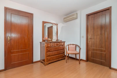 Moradia T3 para Venda em Ferreiros, Prozelo e Besteiros