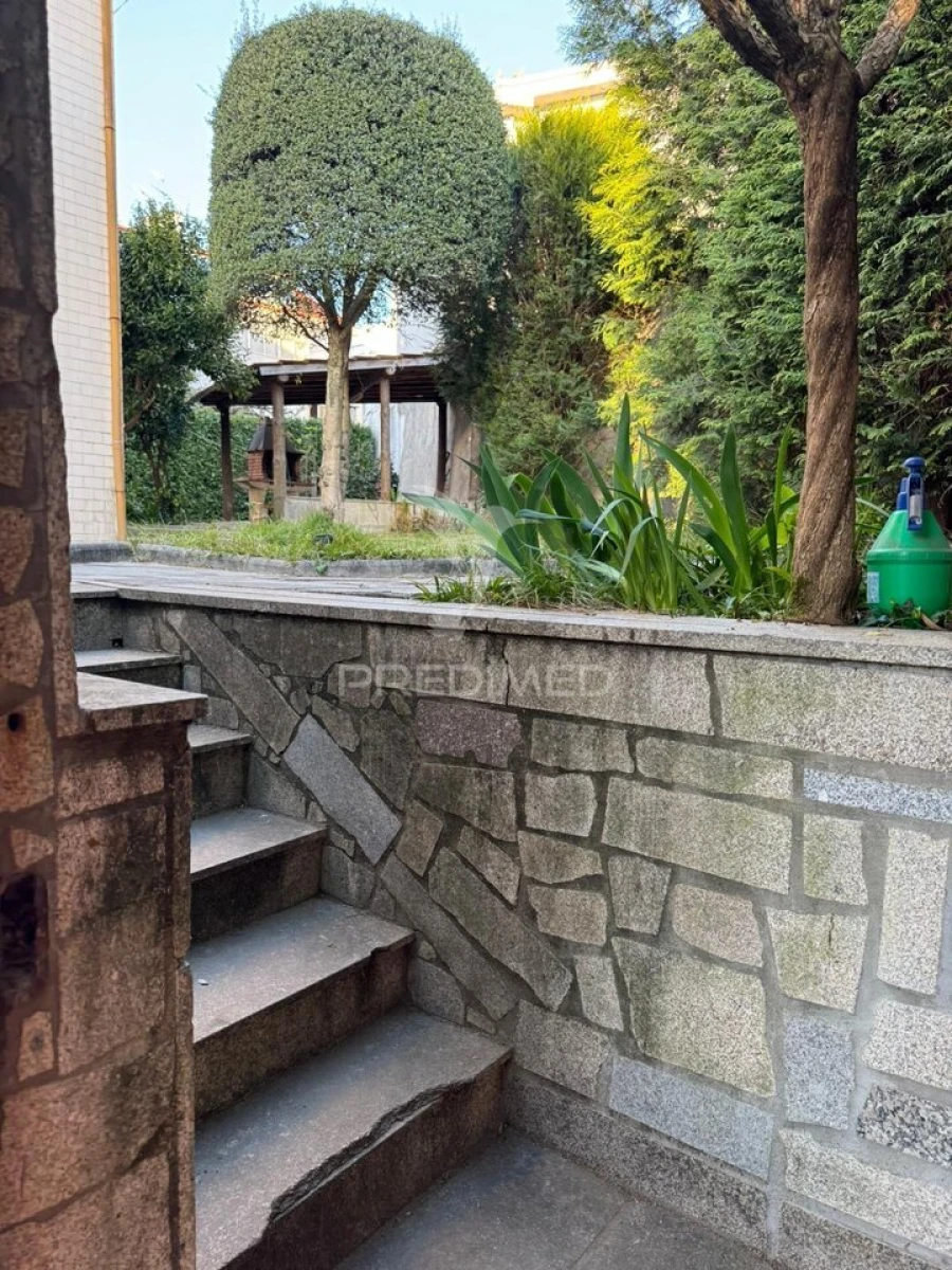 Apartamento T3 para Venda em Fafe Foto 23