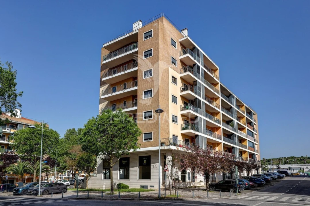 Loja para Trespasse em Mina de Água Foto 27