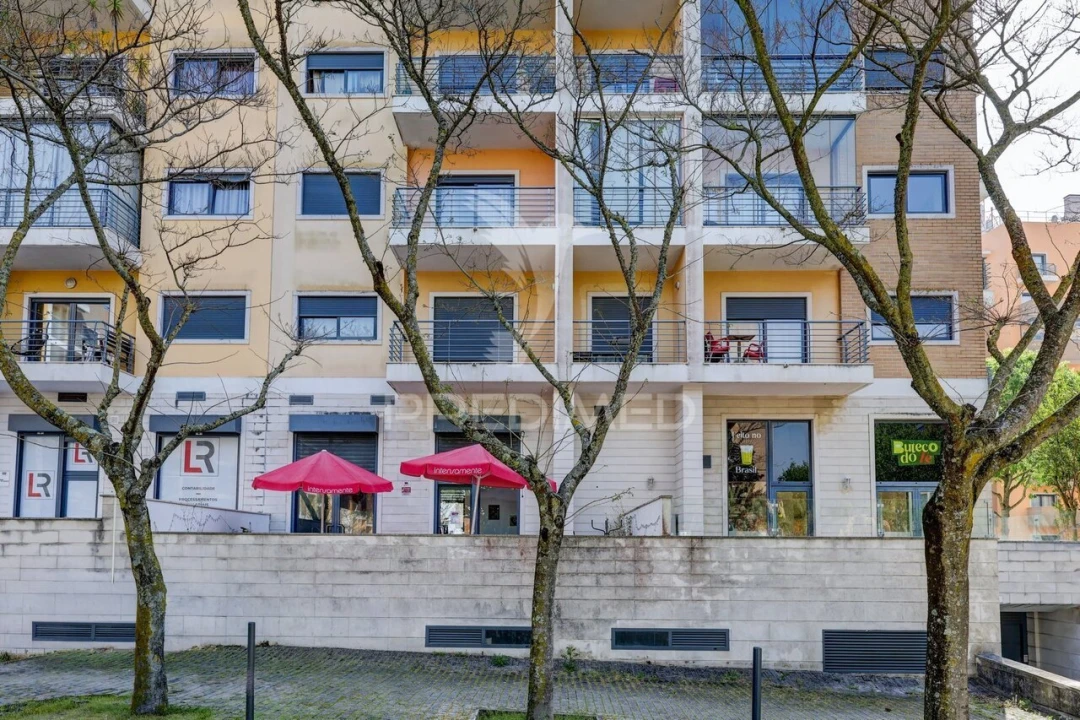 Loja para Trespasse em Mina de Água Foto 28