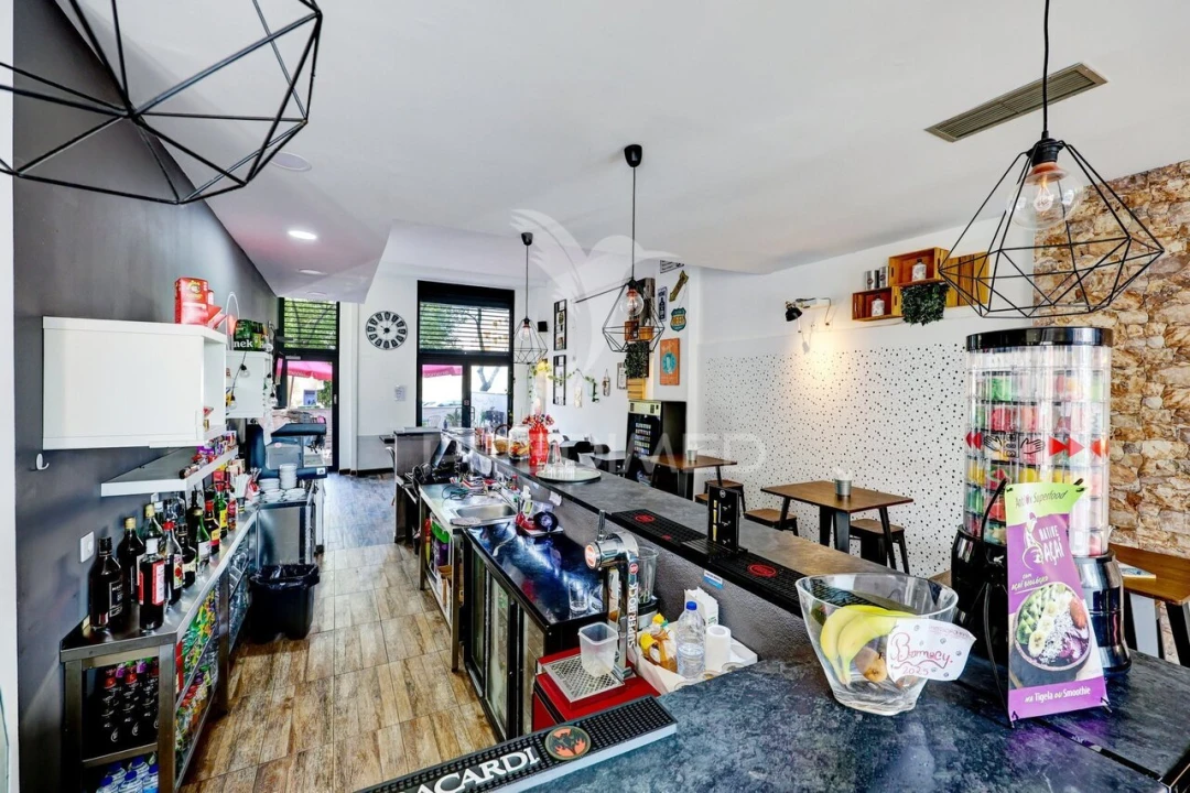 Loja para Trespasse em Mina de Água Foto 11