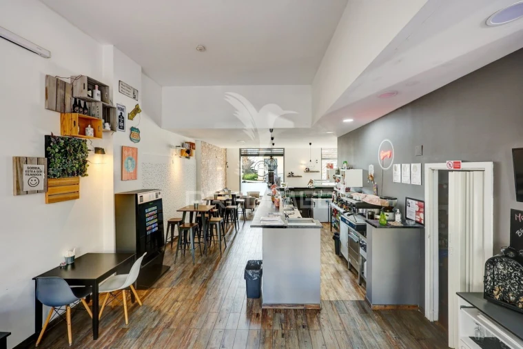 Loja para Trespasse em Mina de Água Foto 4