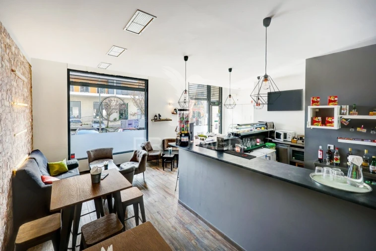 Loja para Trespasse em Mina de Água Foto 5