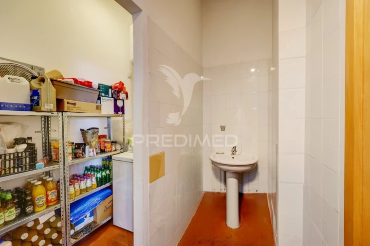 Loja para Trespasse em Mina de Água Foto 14