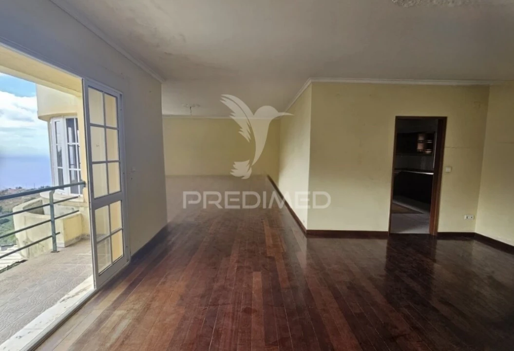 Moradia T3 para Venda em Canhas Foto 30