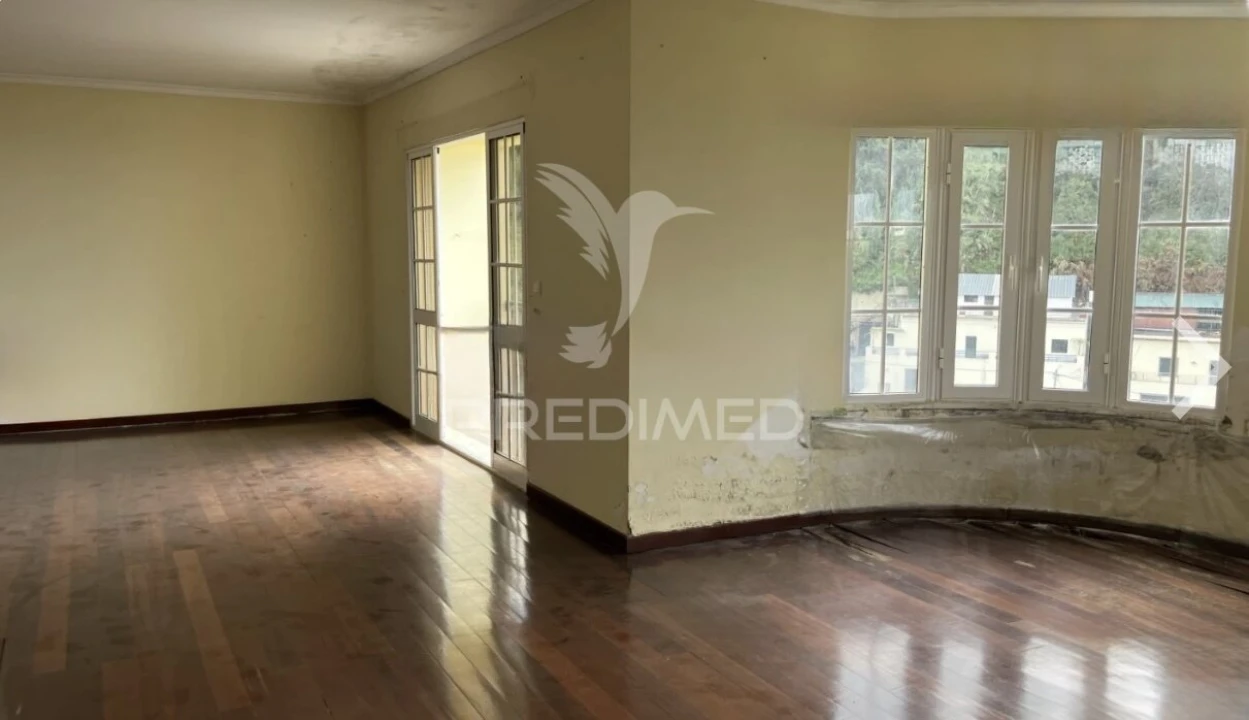 Moradia T3 para Venda em Canhas Foto 34