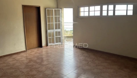 Moradia T3 para Venda em Canhas