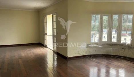 Moradia T3 para Venda em Canhas