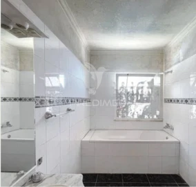 Moradia T3 para Venda em Canhas