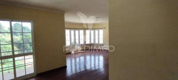 Moradia T3 para Venda em Canhas