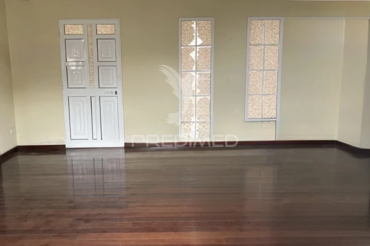 Moradia T3 para Venda em Canhas Foto 32