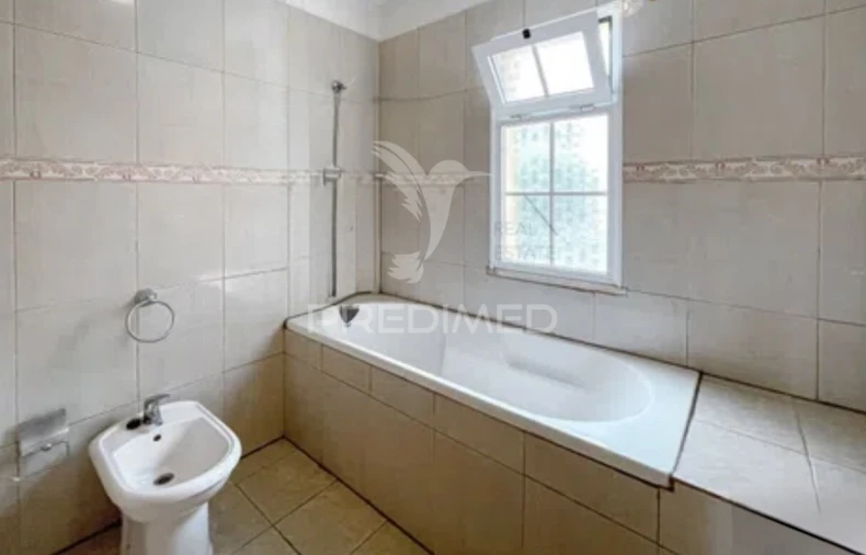 Moradia T3 para Venda em Canhas Foto 40