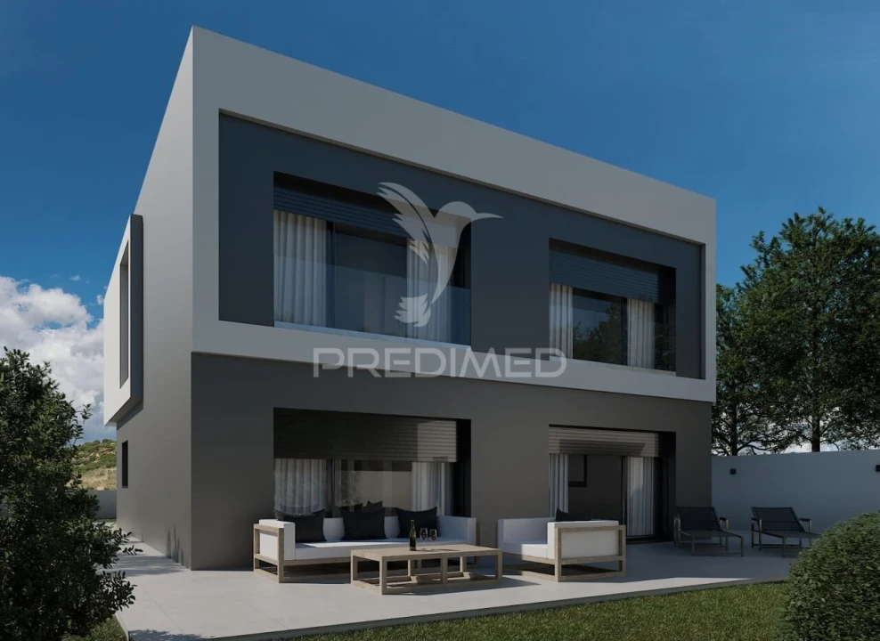 Moradia T4 para Venda em Meia Via Foto 1