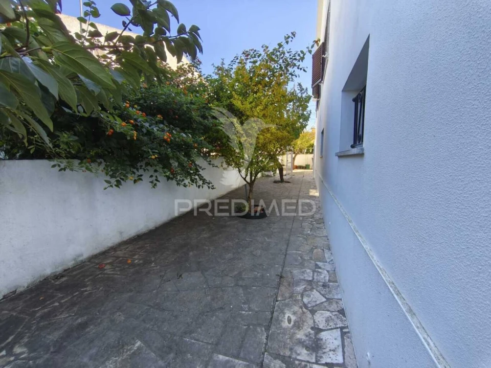 Moradia T3 para Venda em Azeitão (São Lourenço e São Simão) Foto 21