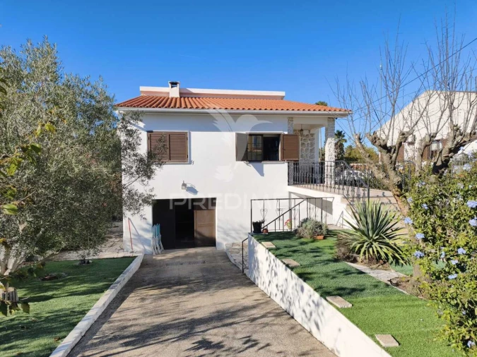 Moradia T3 para Venda em Azeitão (São Lourenço e São Simão) Foto 33