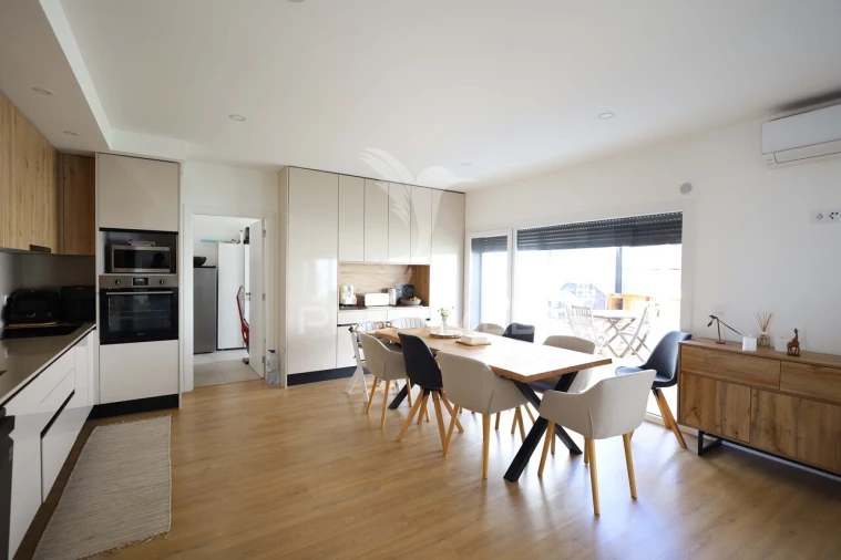 Moradia T4 para Venda em Atalaia Foto 22