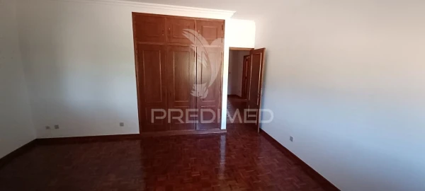 Quinta T0 para Venda em Sé e São Lourenço