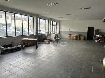 Prédio para Venda em Vidago, Arcossó, Selhariz, Vilarinho Paranheiras