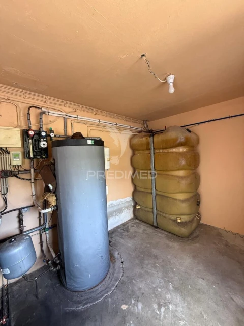 Moradia T4 para Venda em Minde