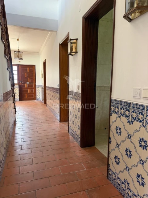 Moradia T4 para Venda em Minde