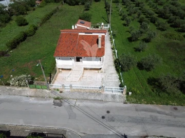 Moradia T4 para Venda em Minde