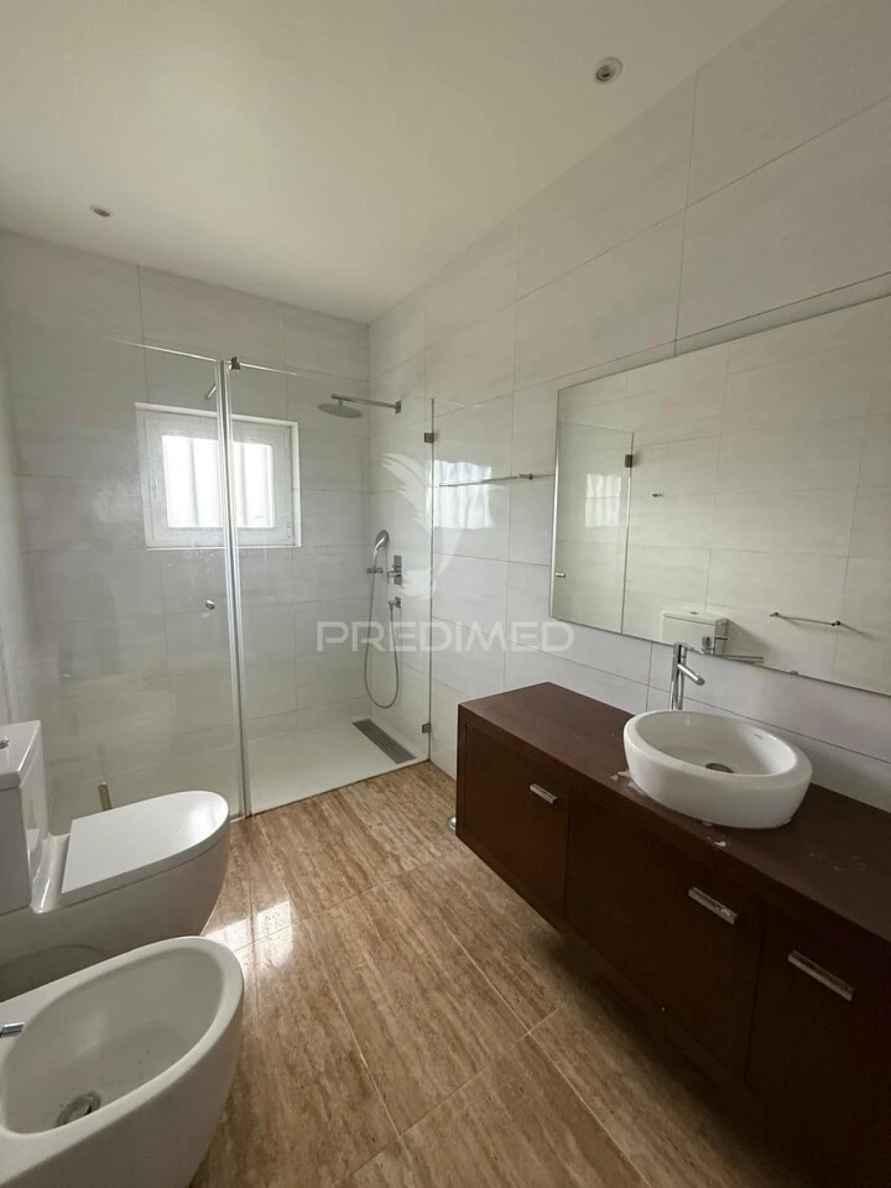 Moradia T4 para Venda em Minde Foto 24