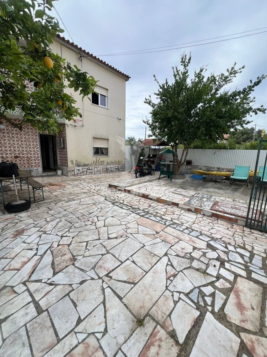 Moradia T5 para Venda em Quinta do Conde Foto 2
