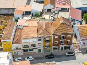 Prédio para Venda em Cartaxo e Vale da Pinta
