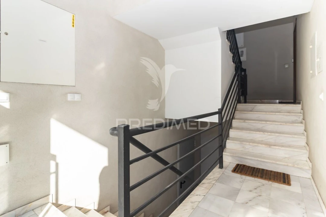 Apartamento T3 para Venda em Seixal, Arrentela e Aldeia de Paio Pires Foto 36