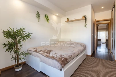 Apartamento T3 para Venda em Seixal, Arrentela e Aldeia de Paio Pires