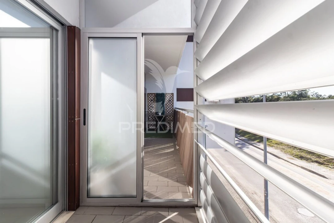 Apartamento T3 para Venda em Seixal, Arrentela e Aldeia de Paio Pires Foto 11