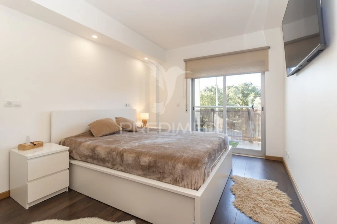 Apartamento T3 para Venda em Seixal, Arrentela e Aldeia de Paio Pires Foto 24