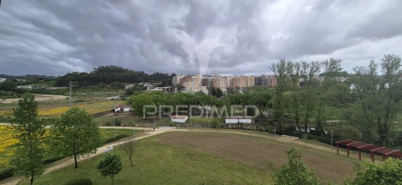 Apartamento T3 para Venda em Real, Dume e Semelhe