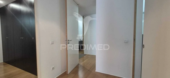 Apartamento T3 para Venda em Real, Dume e Semelhe