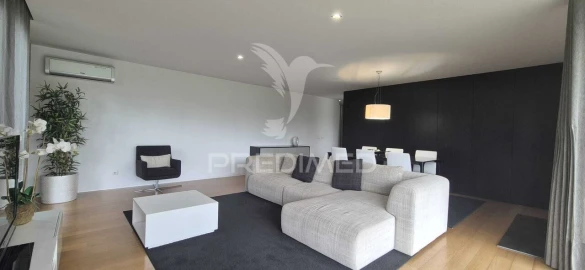 Apartamento T3 para Venda em Real, Dume e Semelhe