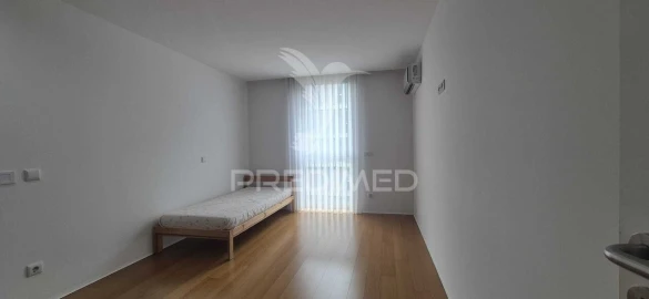 Apartamento T3 para Venda em Real, Dume e Semelhe