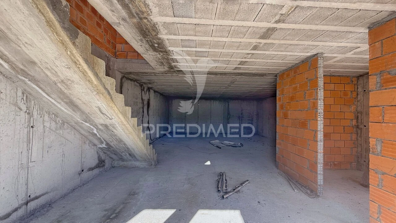 Moradia T3 para Venda em Silvares Foto 24