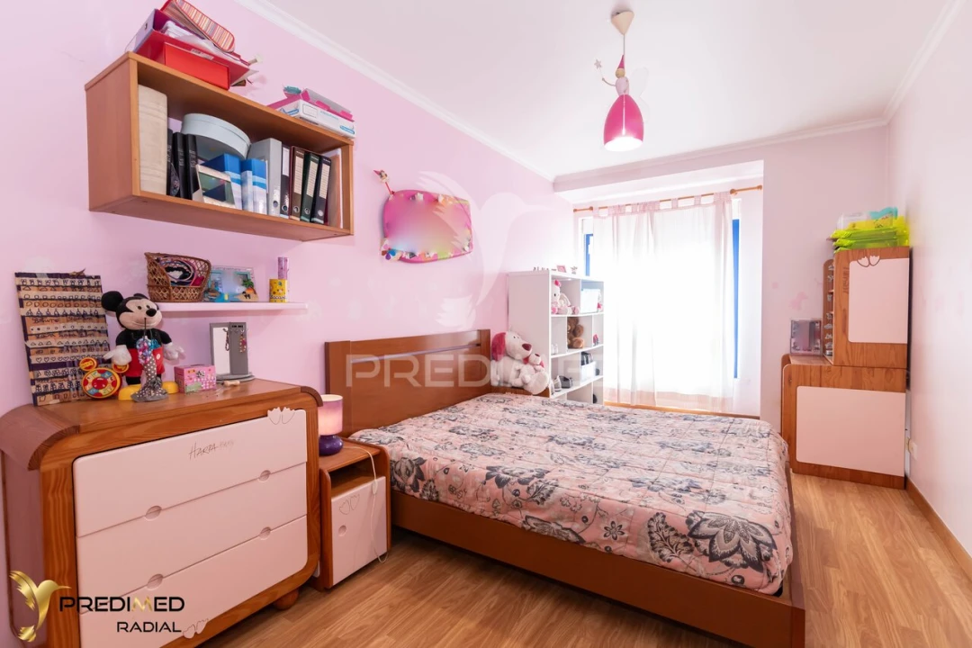 Apartamento T2 para Venda em Algueirão-Mem Martins Foto 14